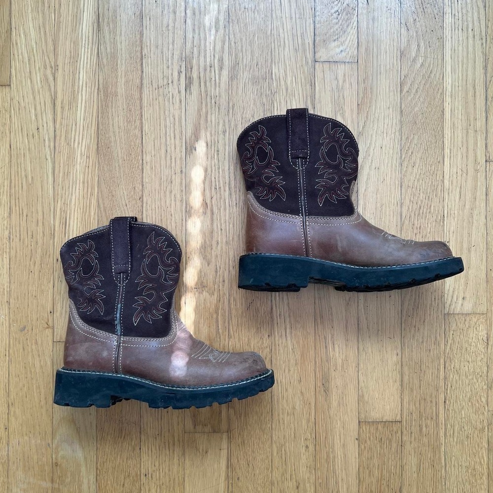 Ariat Fatbaby Brown Leather Cowboy Boots with embroidered floral design
